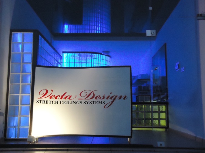 Glassblock Design & Build (Cy)
