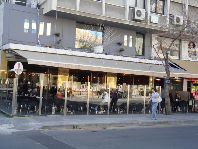 Le Cafe