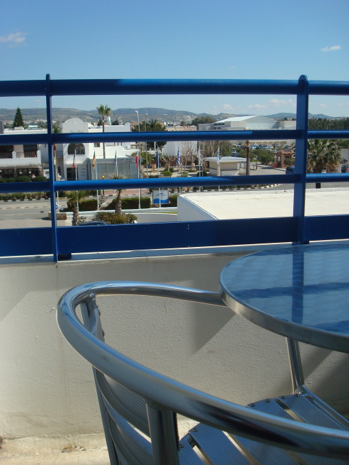 201104_Paphos_Ledra_Beach_Coral__12_-1
