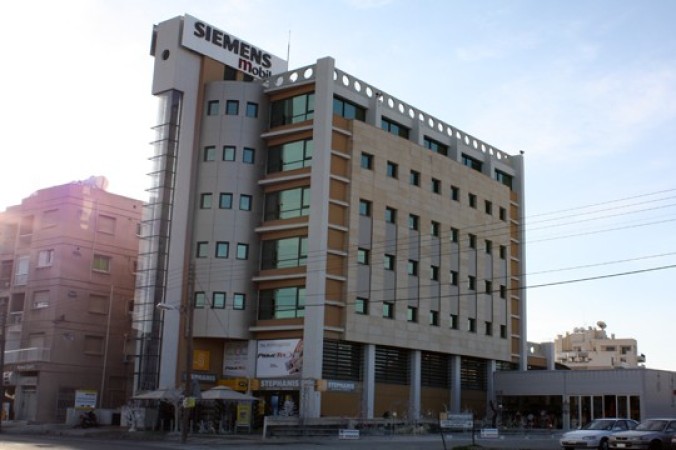 Stephanis HQ, Strovolos Shop
