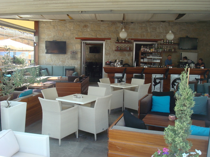 100 Cento Momenti Cafe-Bar