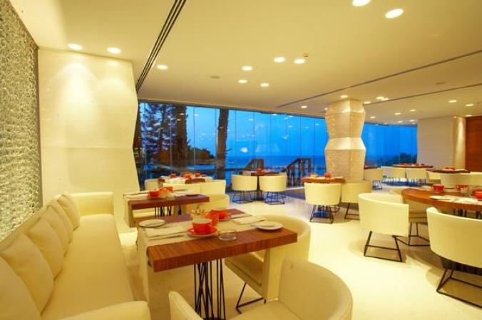 Caprice Restaurant (Londa Hotel)